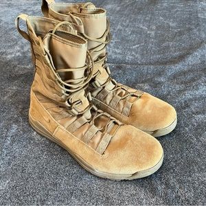Nike SFB Boots Coyote Brown size 15